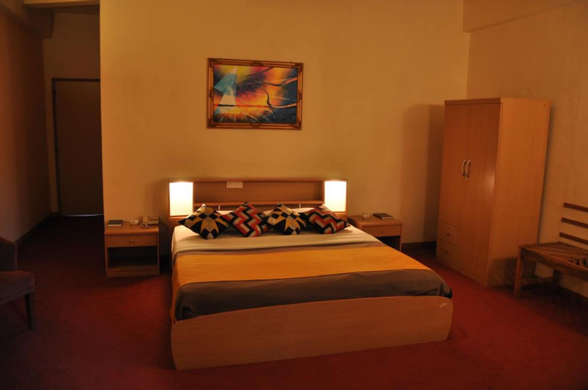 โอเรียนท์ โฮเต็ล Hotel บันดาราเวลา ภายนอก รูปภาพ