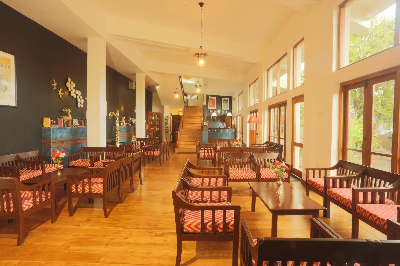 โอเรียนท์ โฮเต็ล Hotel บันดาราเวลา ภายนอก รูปภาพ