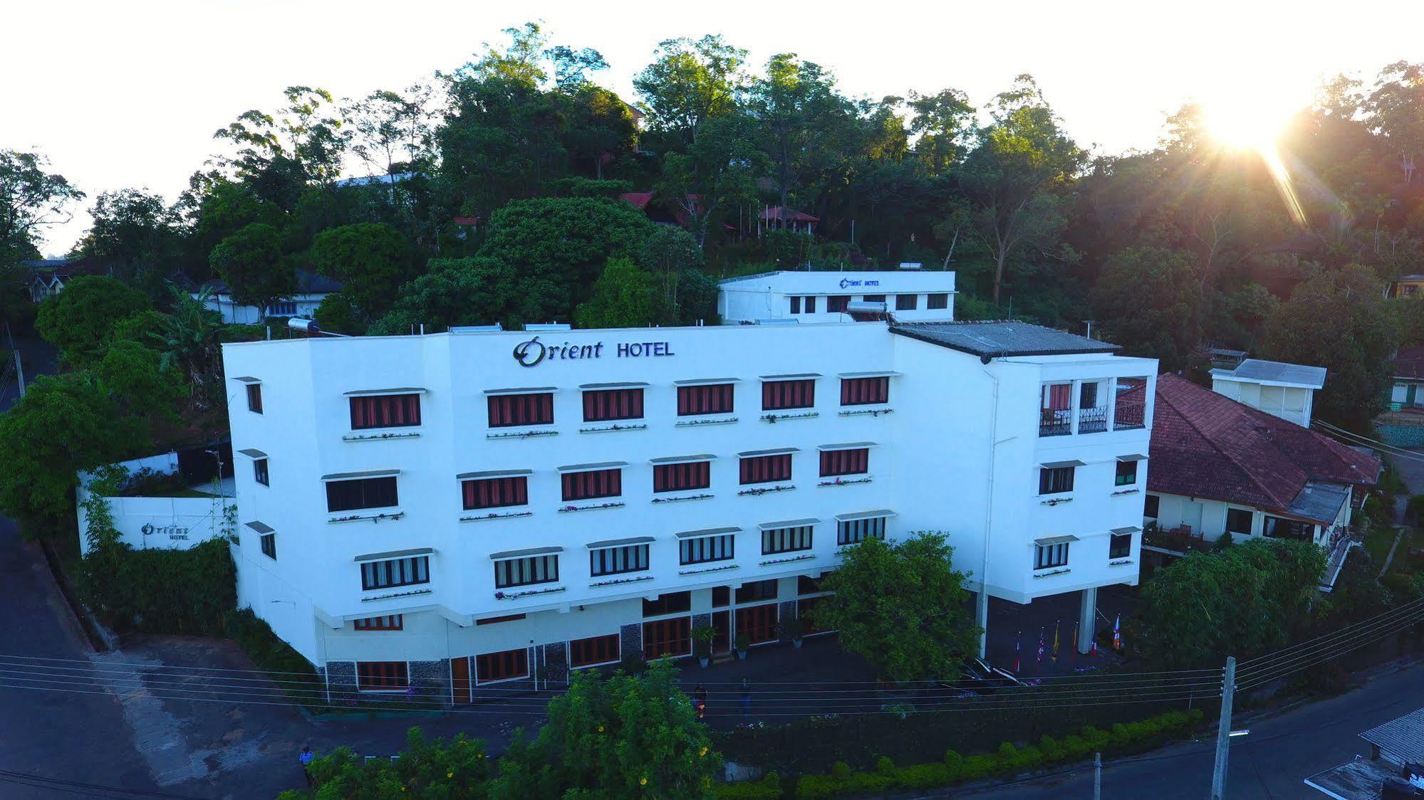 โอเรียนท์ โฮเต็ล Hotel บันดาราเวลา ภายนอก รูปภาพ