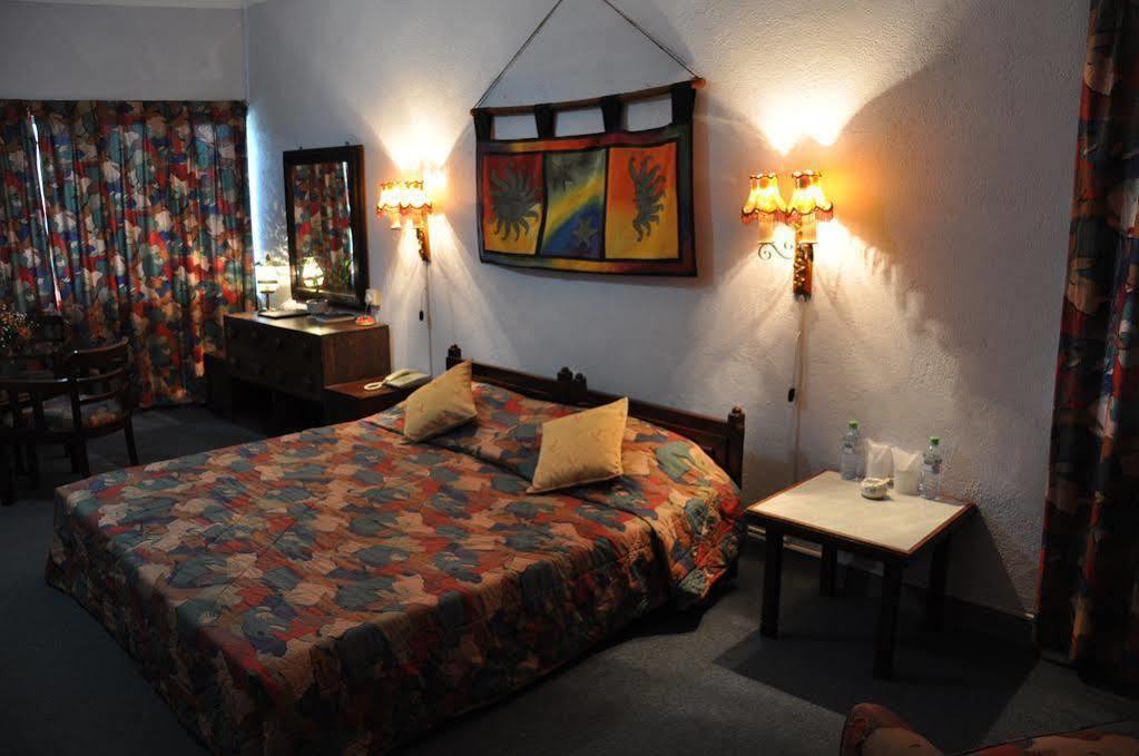 โอเรียนท์ โฮเต็ล Hotel บันดาราเวลา ภายนอก รูปภาพ